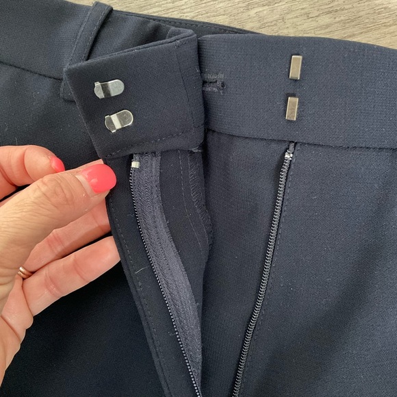 DKNY Cropped Pants - Picture 3 of 15